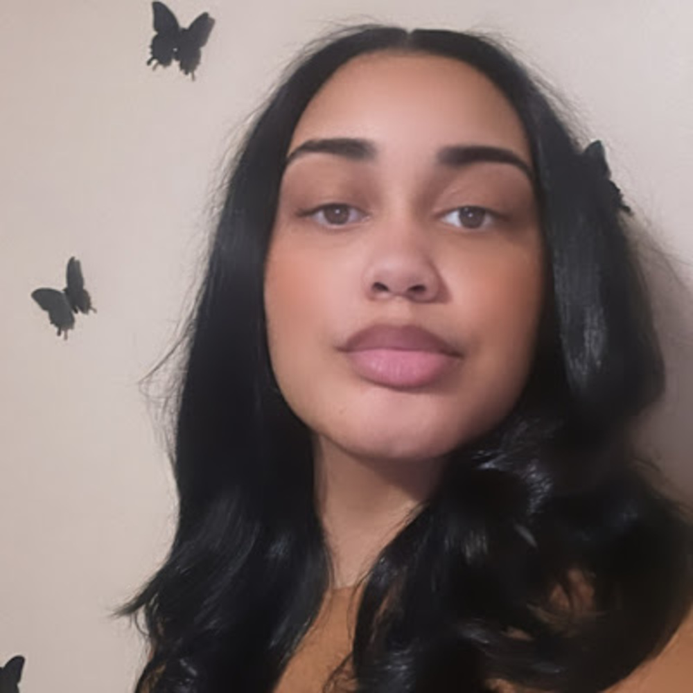 Meet your Posher, Karina